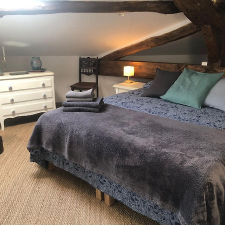 Miradoux La Fezendes Bed & Breakfast エクステリア 写真