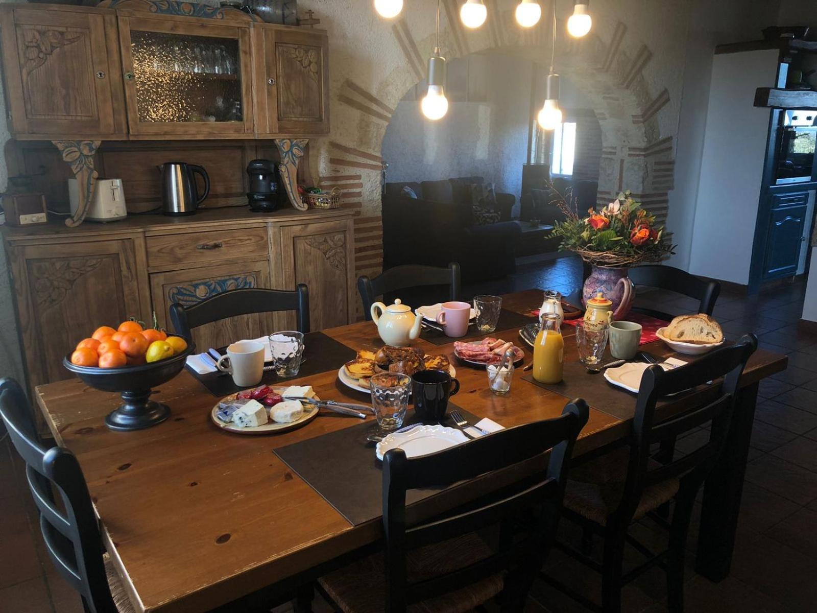 Miradoux La Fezendes Bed & Breakfast エクステリア 写真