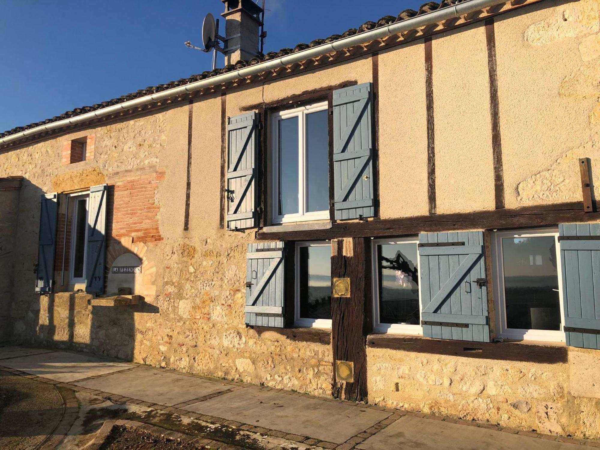 Miradoux La Fezendes Bed & Breakfast エクステリア 写真